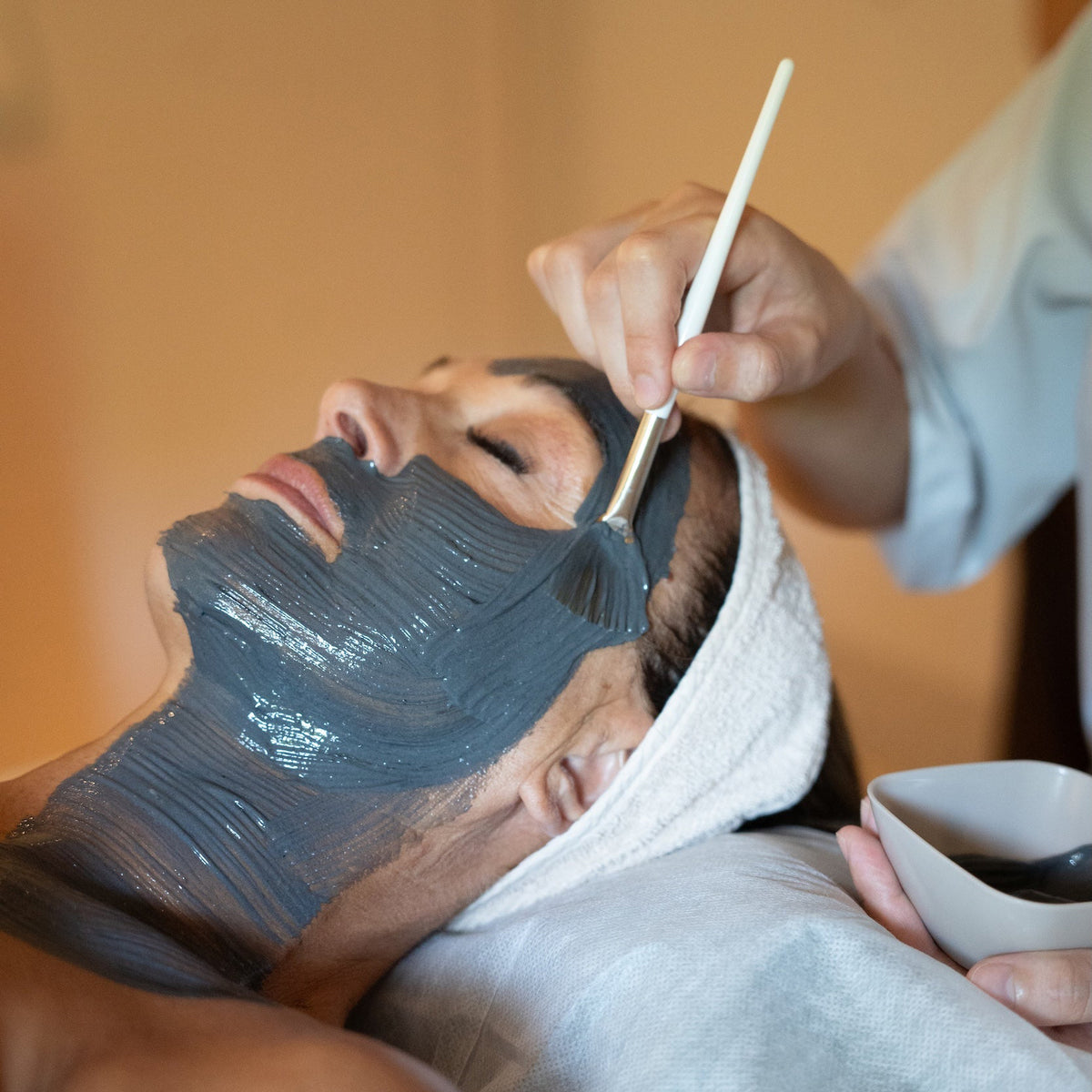 Ref. EN - Face peat treatment