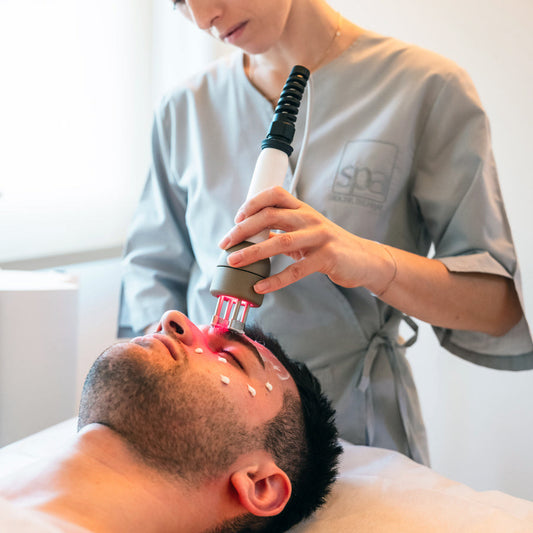 Gesichtsbehandlung – Nicht-invasiver Filler